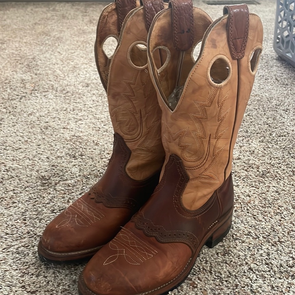 BOULET Women’s boots size 6